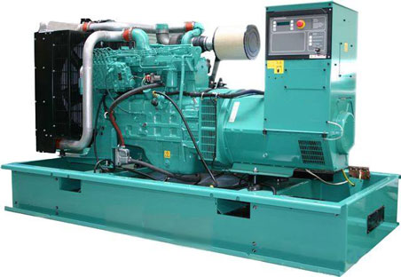 阿荣180kw康明斯柴油发电机组图片 阿荣180kw康明斯柴油发电机组图片