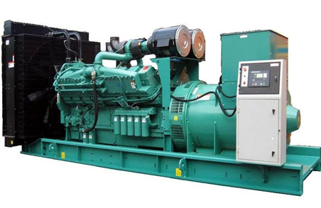 阿荣570kw康明斯柴油发电机组图片 阿荣570kw康明斯柴油发电机组图片